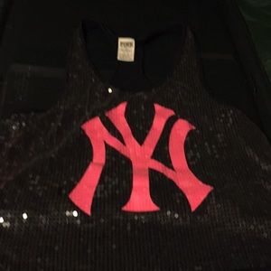 New York Yankees tank